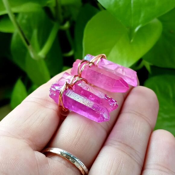 Pink Aura Quartz Crystal Point Stud Earrings, Boho Chic Copper Artisan 1" - Picture 4 of 4